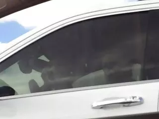 Քլոե Ամուր և Արիելա Ֆերերա տաք եռյակ